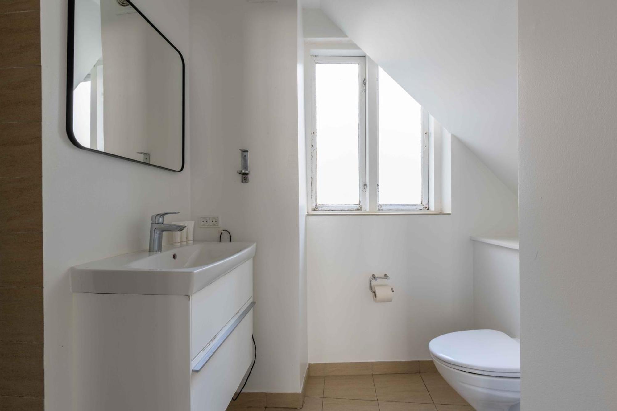 Stylish Apartment At Best Location In Cph By The Canals Köpenhamn Exteriör bild